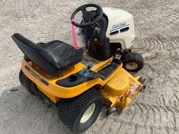 2006 CUB CADET LT1050 RIDING MOWER SN: 1K206H10644