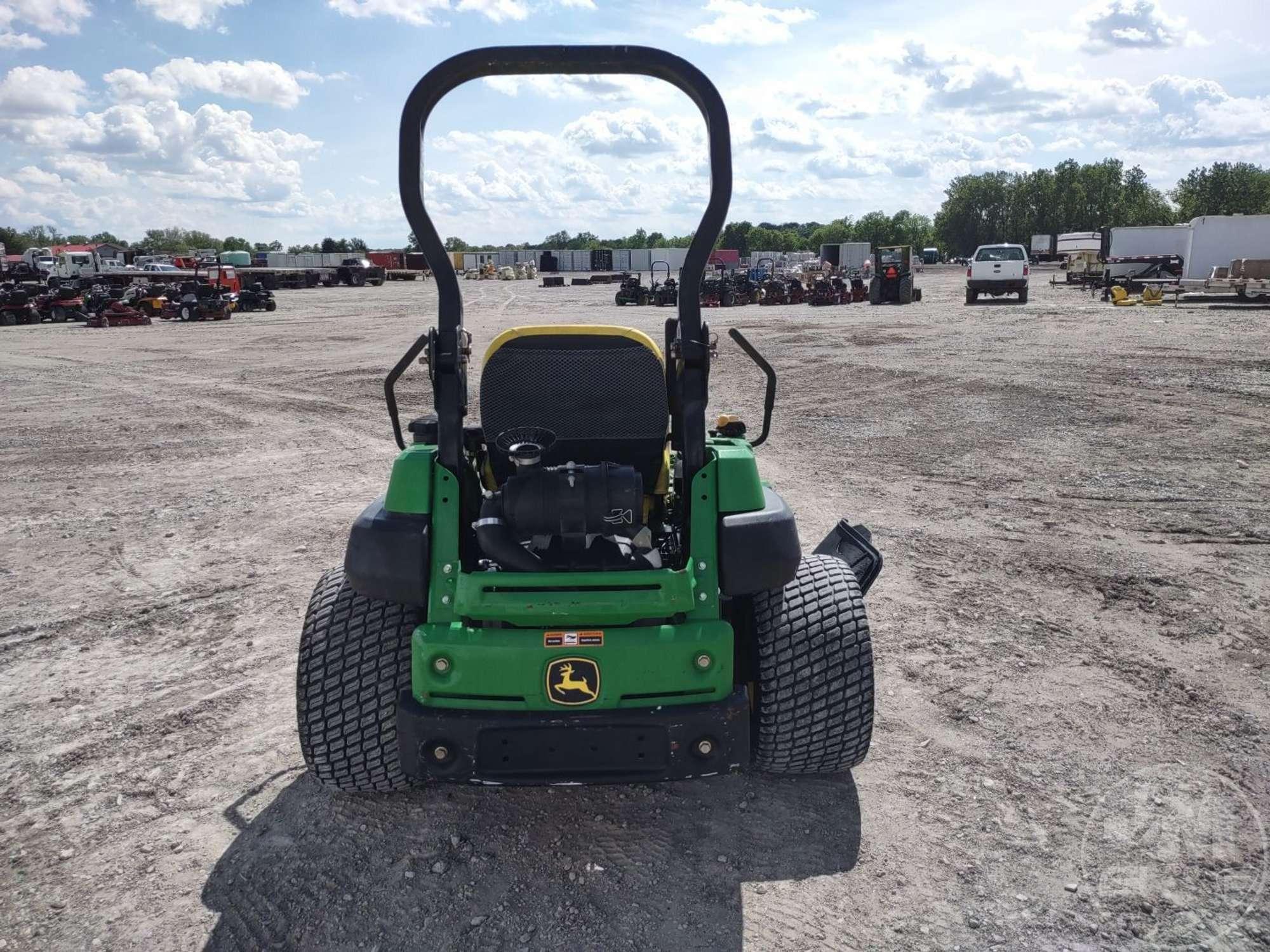 2009 JOHN DEERE Z820A ZERO TURN SN: TC820AK020713