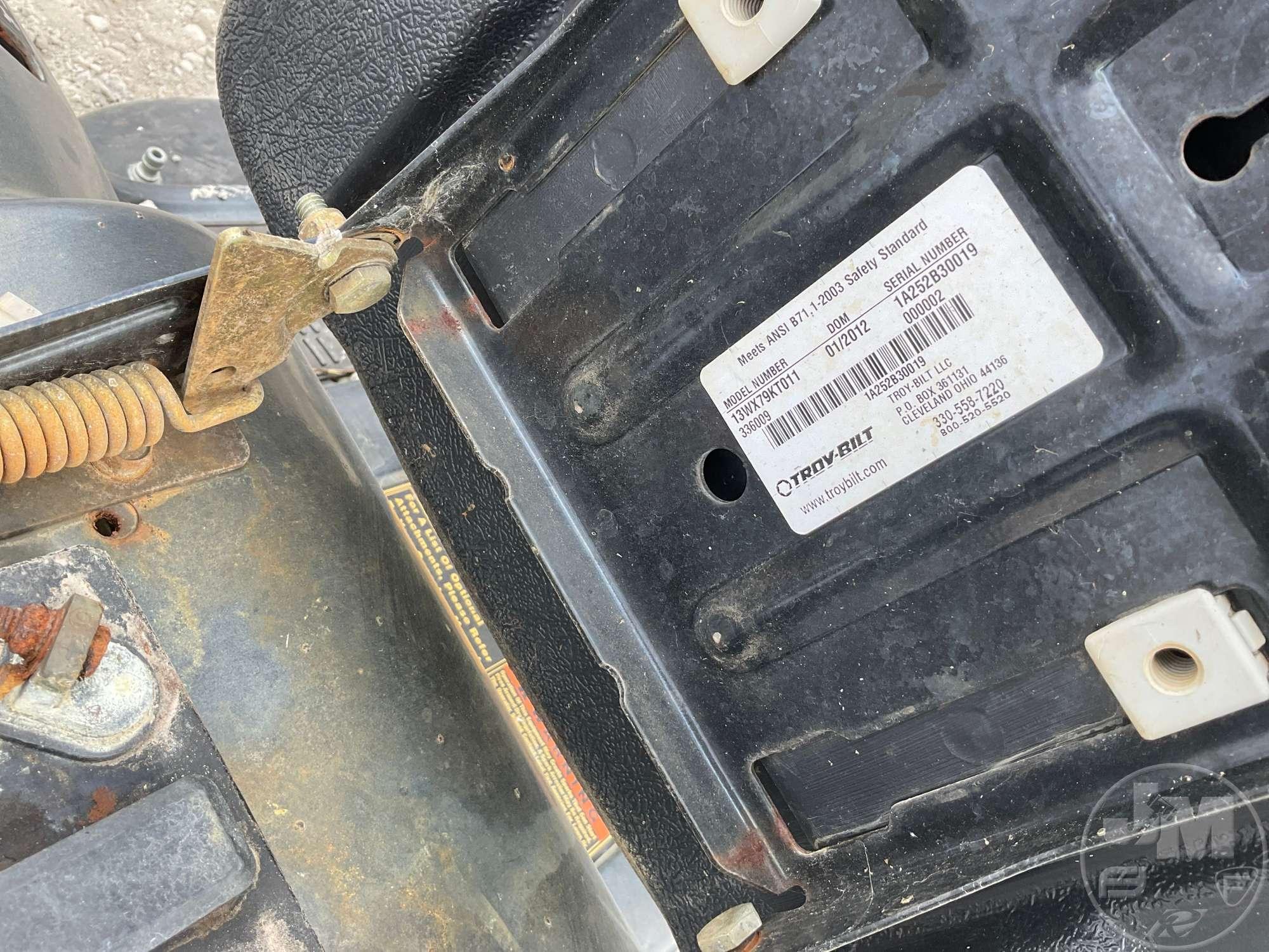 2012 TROY-BILT XP RIDING MOWER SN: 1A252B30019