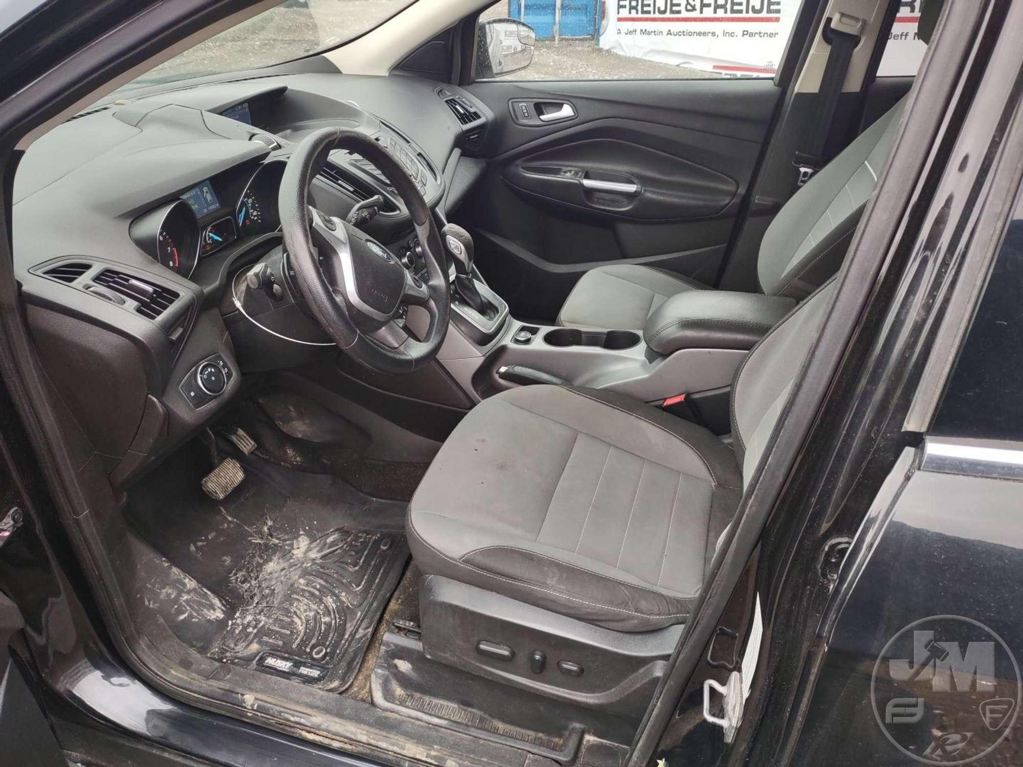 2014 FORD ESCAPE VIN: 1FMCU0GX8EUB43133