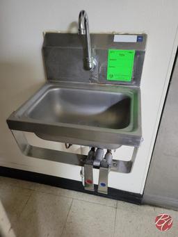 Stainless Wall Mounted Knee Activated Hand Sink