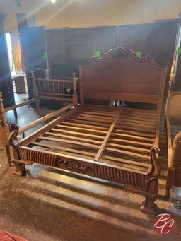 Hand Carved Queen Head & Footboard