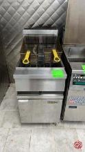 Anets 18EG Natural Gas Deep Fryer W/ Baskets 75lbs