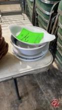 Assorted Plate Lot (One Money)
