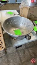 Aluminum Colander 16"
