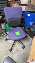 Steelcase T530602 Padded Office Chair W/ Casters