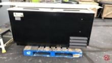 Avantco Slide Top Bottle Cooler