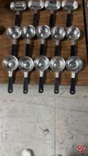Mercer M35933 Stainless Steel Portion Scoops