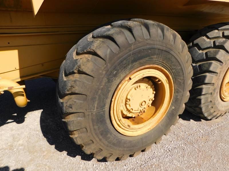 CAT 33DB ARTIC WATER WAGON