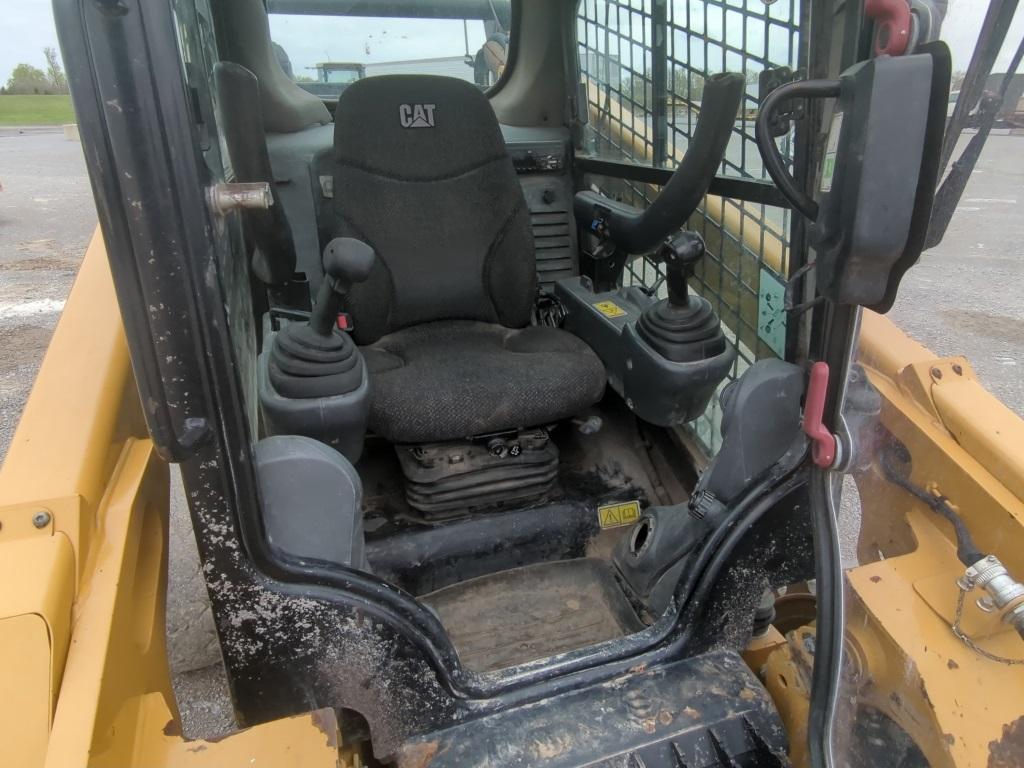 2019 CAT 262D SKID STEER