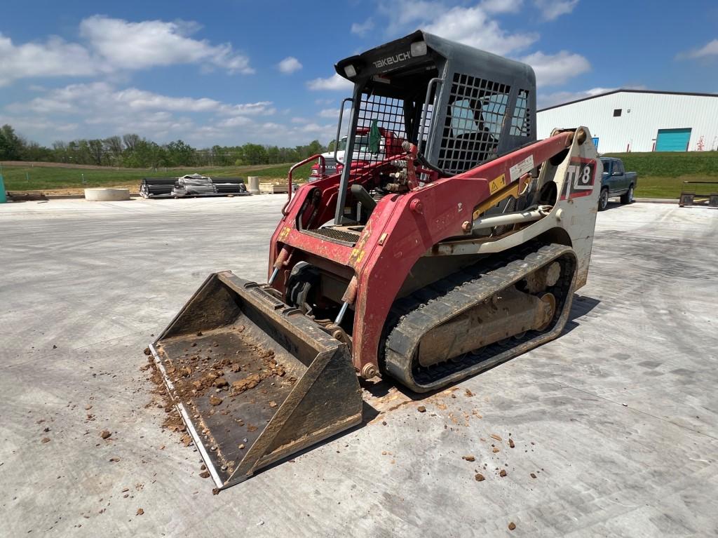 2017 TAKEUCHI TL8 COMPACT TRACK LOADER