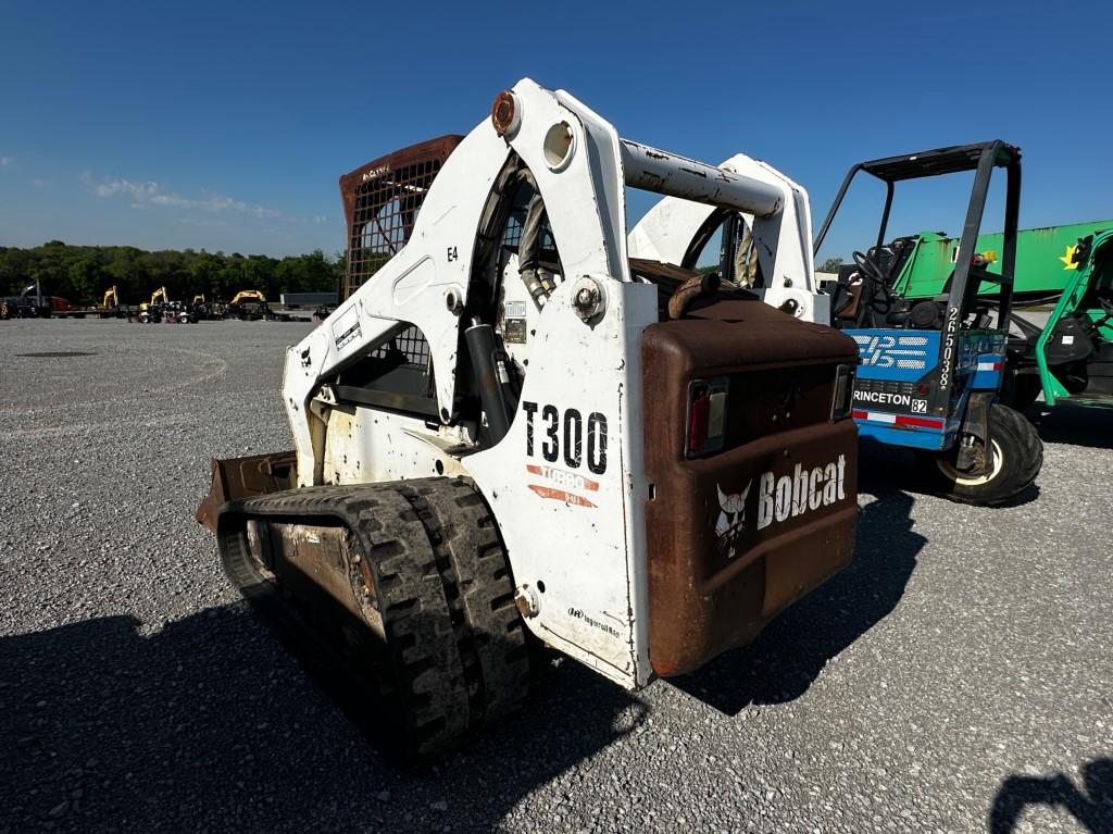 2005 BOBCAT T300 COMPACT TRACK LOADER