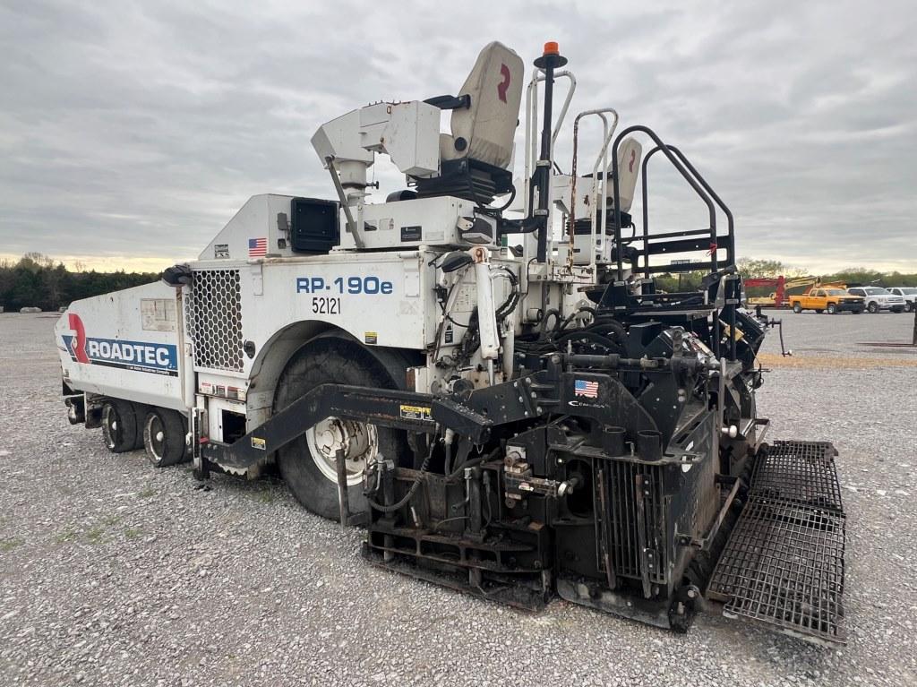 ROADTEC RP190E ASPHALT RUBBER TIRED PAVER