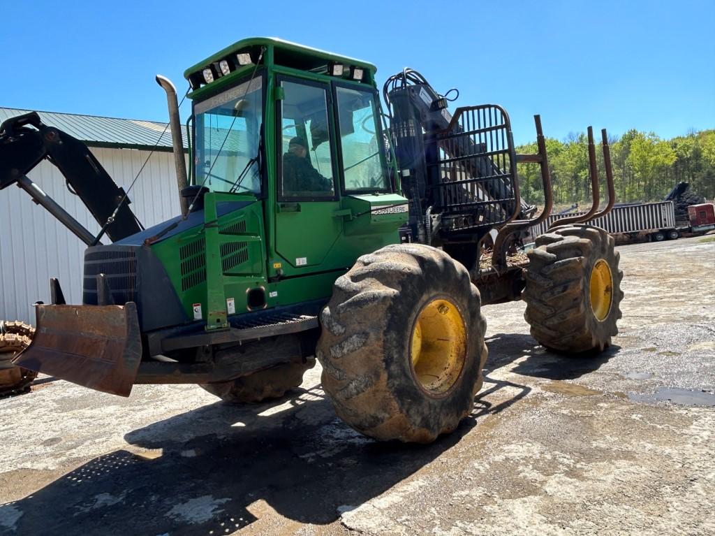 2005 DEERE 1010D FORWARDER