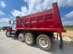 2005 MACK CHN613 TRI AXLE DUMP TRUCK