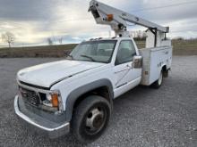 2000 GMC 3500HD SL BUCKET TRUCK