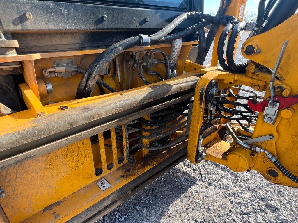 2024 JCB 1CXT PRO COMPACT TRACK LOADER BACKHOE