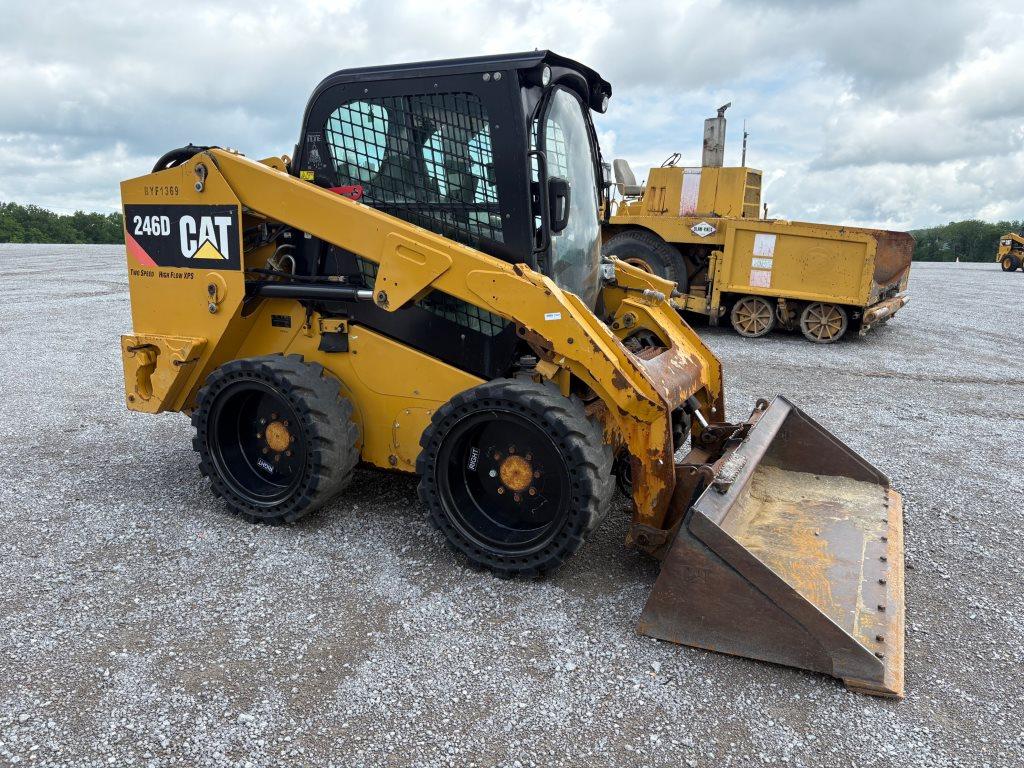 2015 CAT 246D SKID STEER