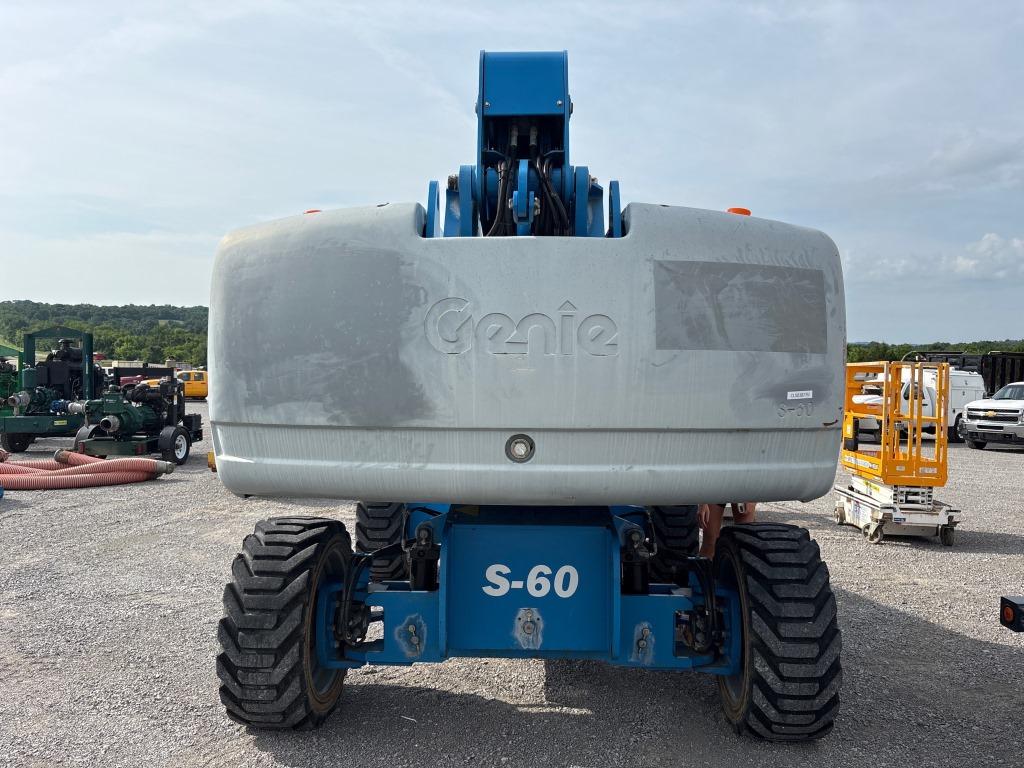 GENIE S-60X MANLIFT
