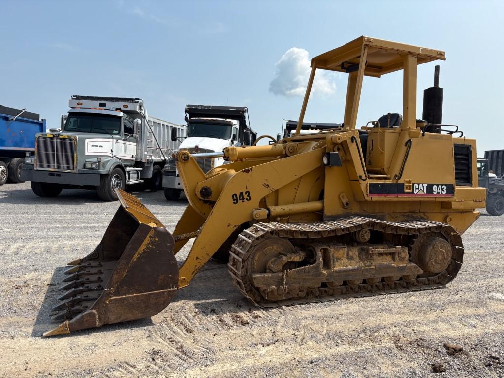 1980 CAT 943 CRAWLER LOADER