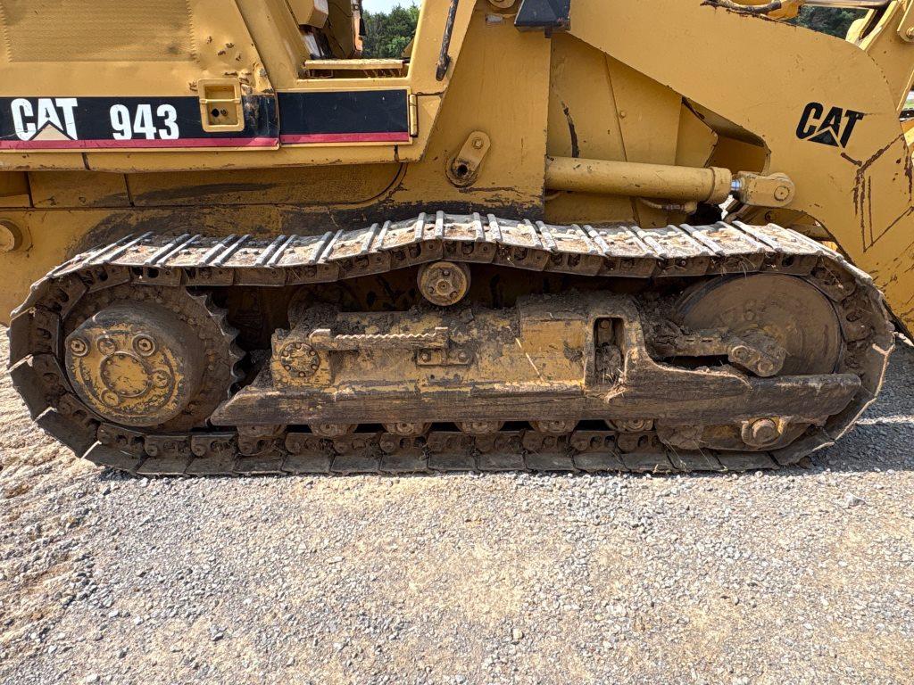 1980 CAT 943 CRAWLER LOADER