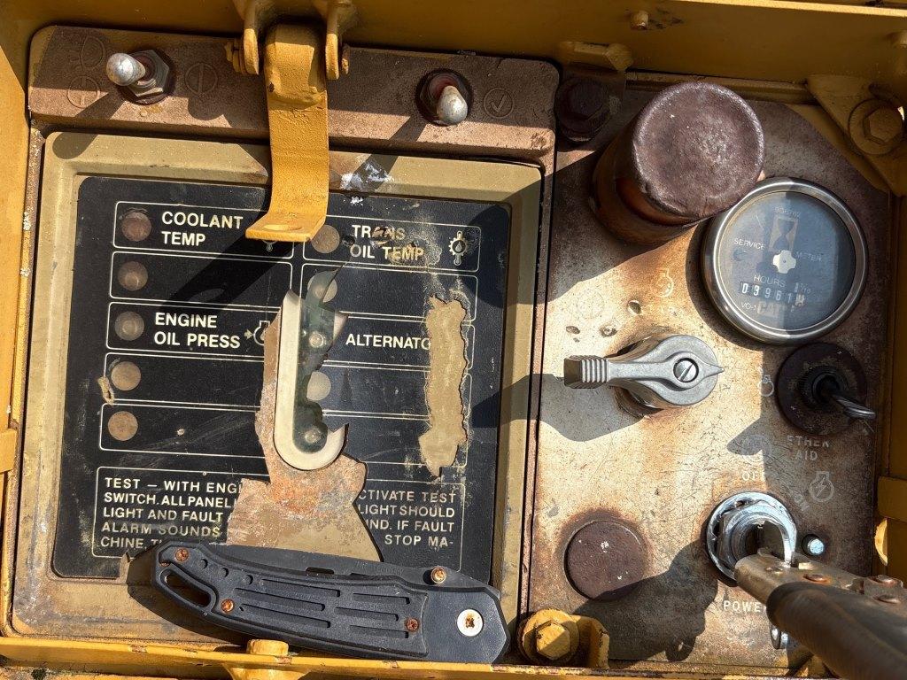 1980 CAT 943 CRAWLER LOADER