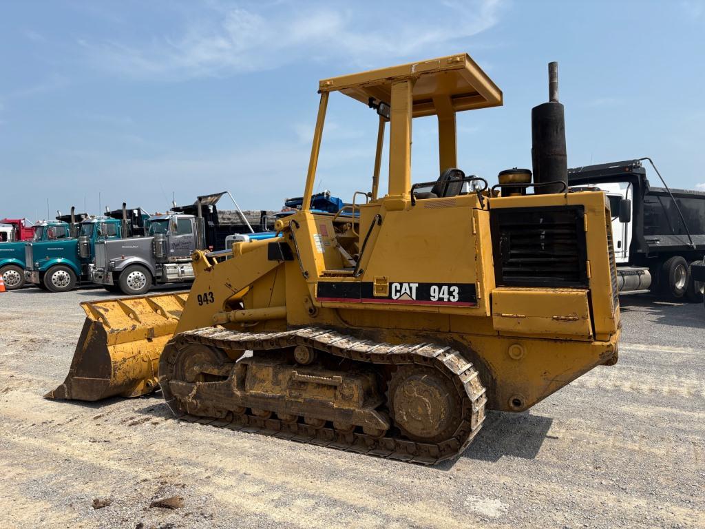 1980 CAT 943 CRAWLER LOADER