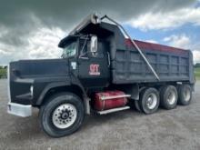 1992 FORD LTS9000 TRI-AXLE DUMP TRUCK