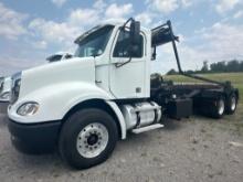 FREIGHTLINER COLUMBIA CL112 TANDEM AXLE ROLL OFF T