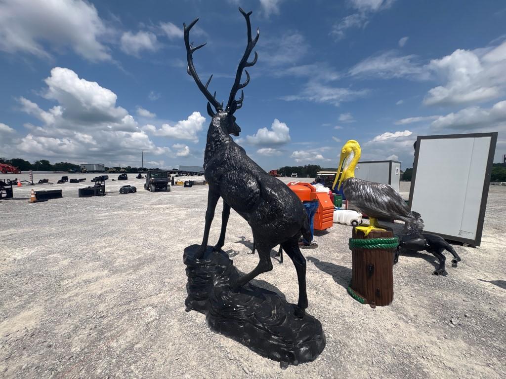 MAJESTIC ELK STATUE