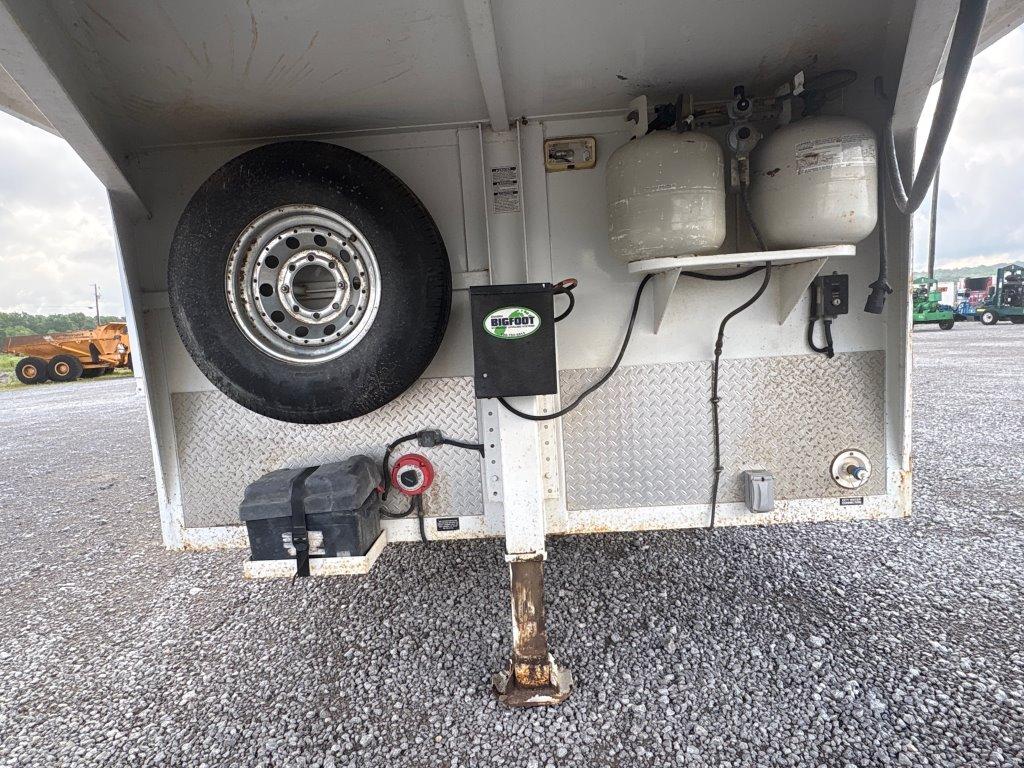 2007 DOUBLE D TANDEM AXLE GOOSENECK TRAILER