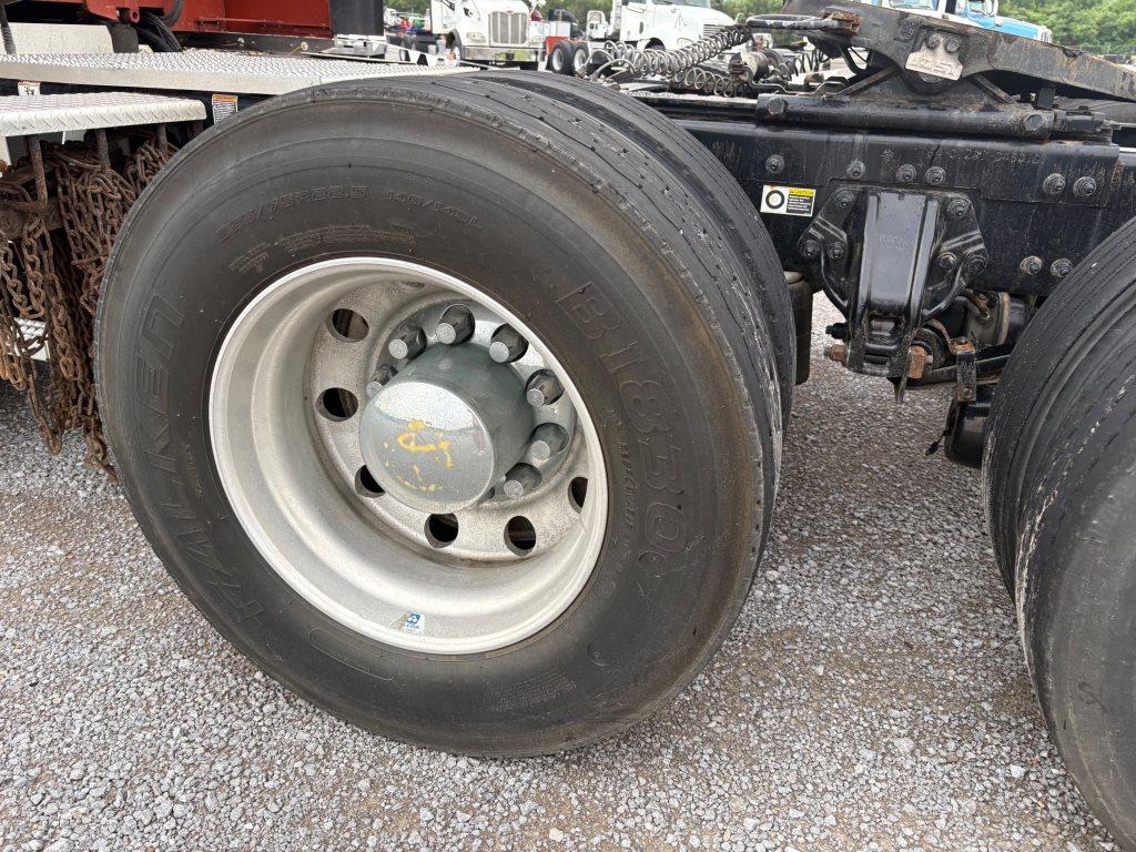 2017 PETERBILT 579 EPIQ TANDEM AXLE TRUCK TRACTOR