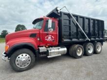 2004 MACK CV713 TRI-AXLE DUMP TRUCK