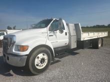 2006 FORD F650 XLT SINGLE AXLE FLATBED TRUCK