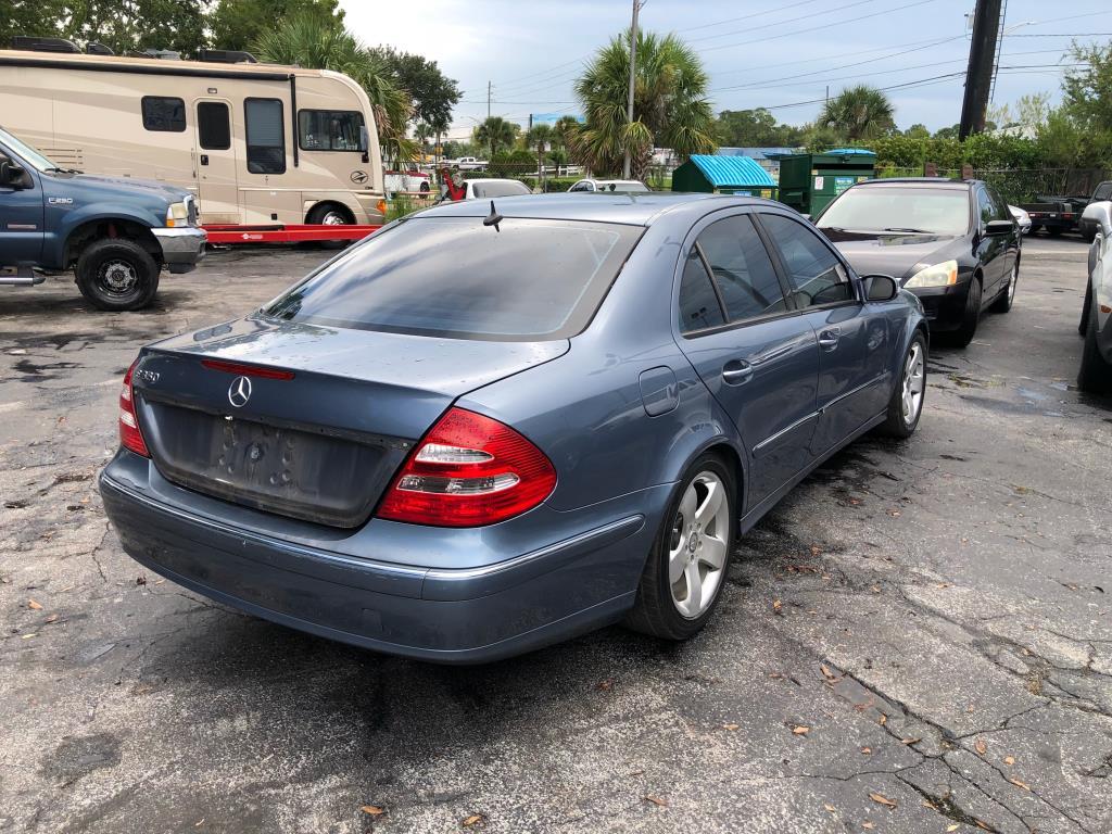 06 MERCEDES-BENZ E CLASS 4D SEDAN E350