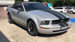 2005 FORD MUSTANG V6 2D CONVERTIBLE