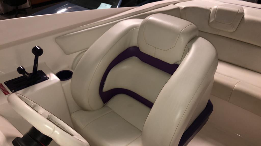 2001 POWERQUEST 280 SPEEDBOAT