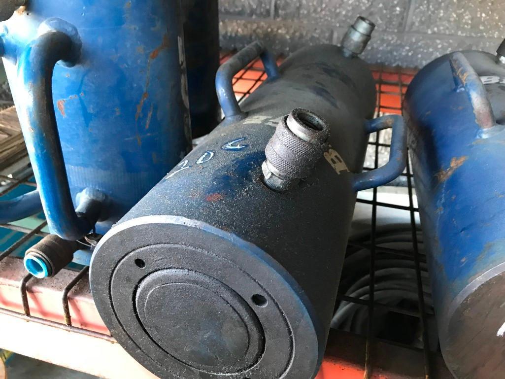 Misc. 100 Ton Jacks & Parts