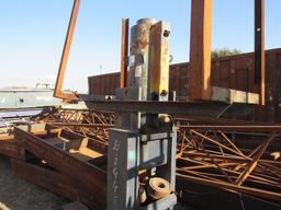 200 Ton Hydraulic Jacks (Unit #RJ200).