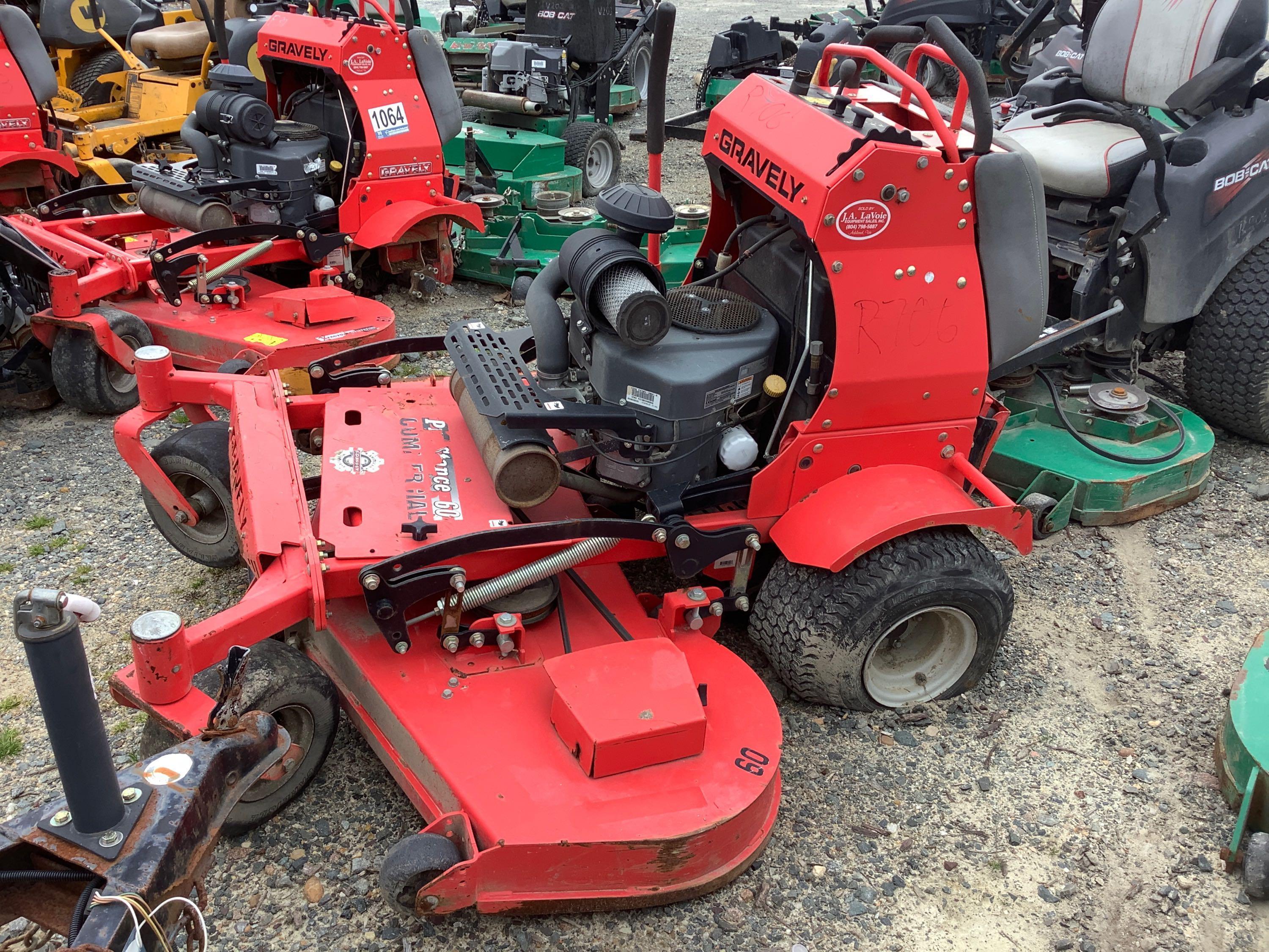 GRAVELY LAWN MOWER