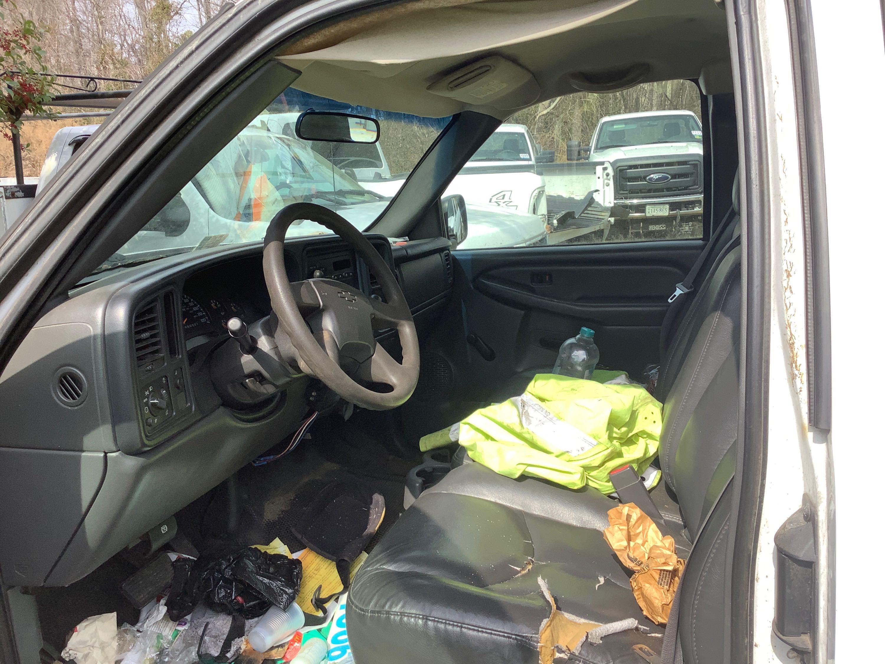 2006 CHEVROLET 2500 EXT. CAB PICKUP TRUCK (INOPERABLE)