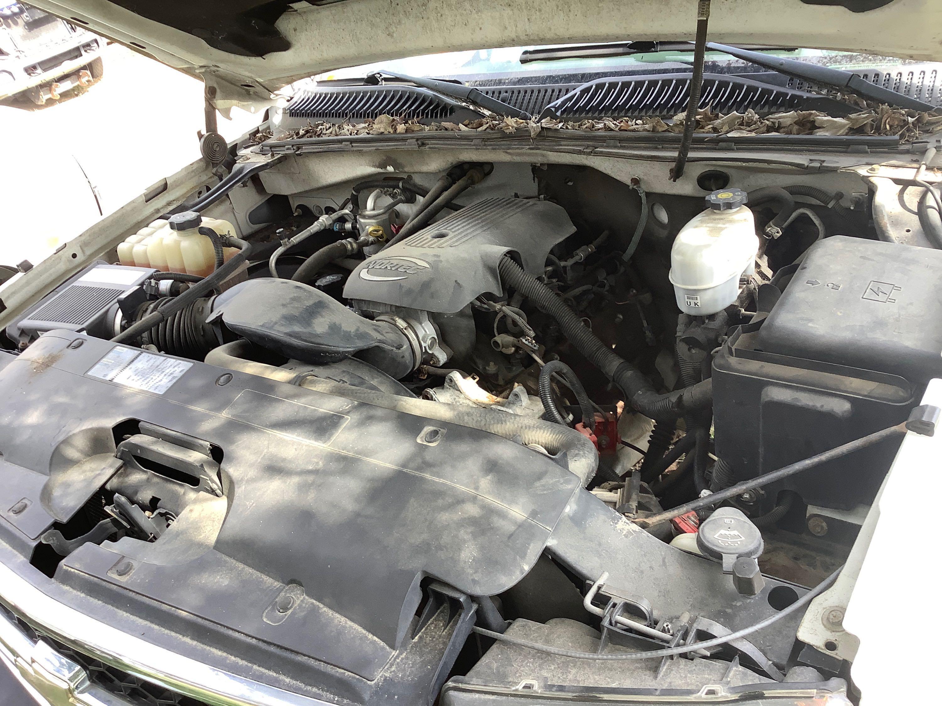 2006 CHEVROLET 2500 EXT. CAB PICKUP TRUCK (INOPERABLE)