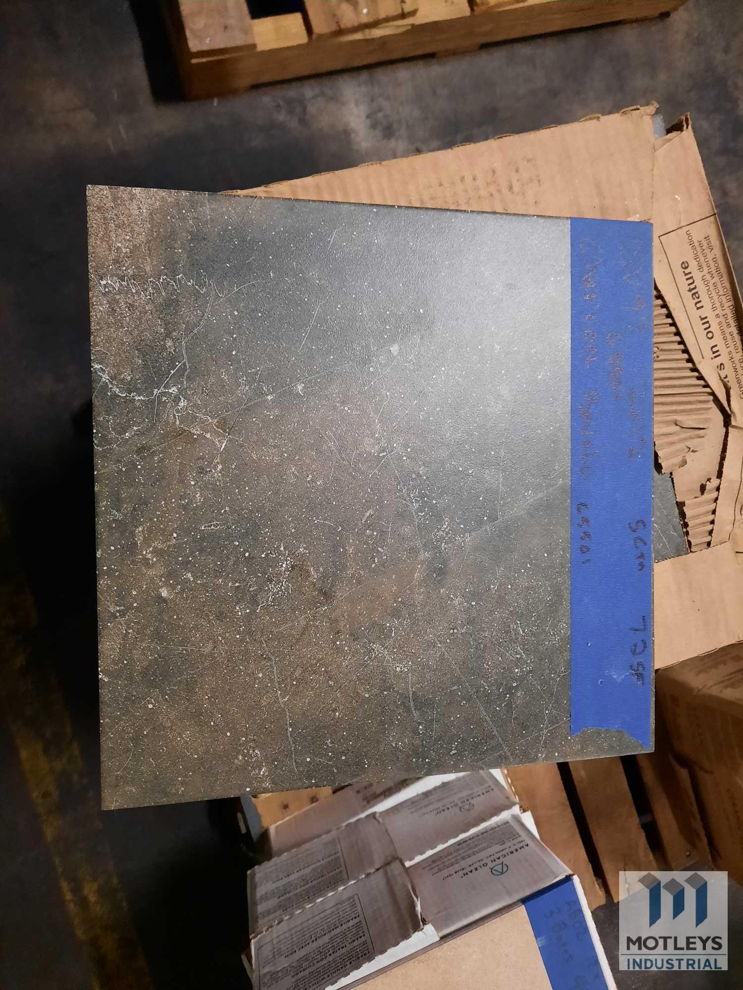 FLOOR TILE