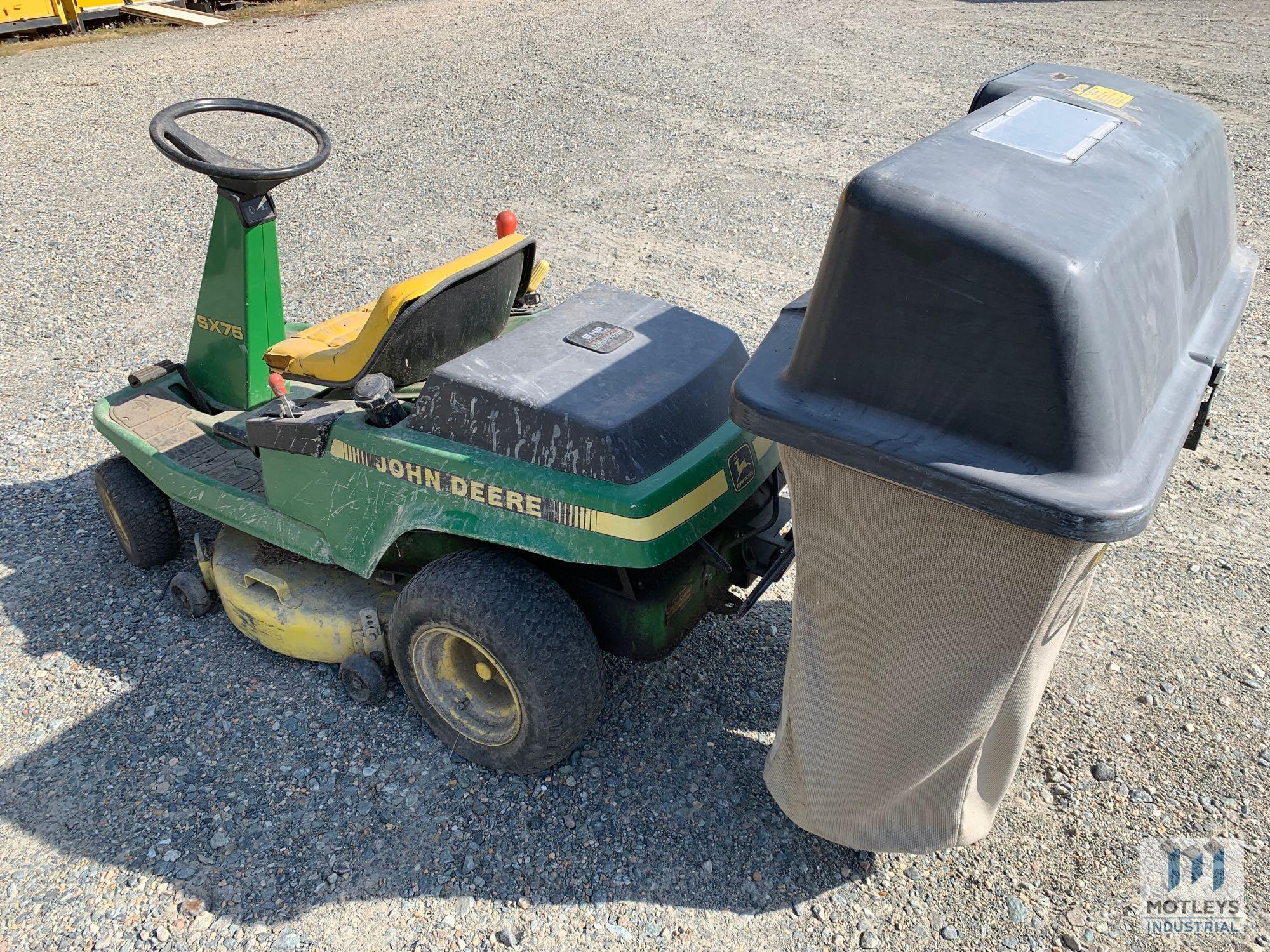 John Deere SX75 Riding Mower