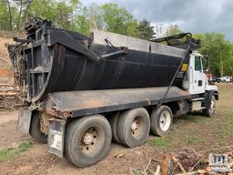 1999 Volvo Tri Axle Dump Truck