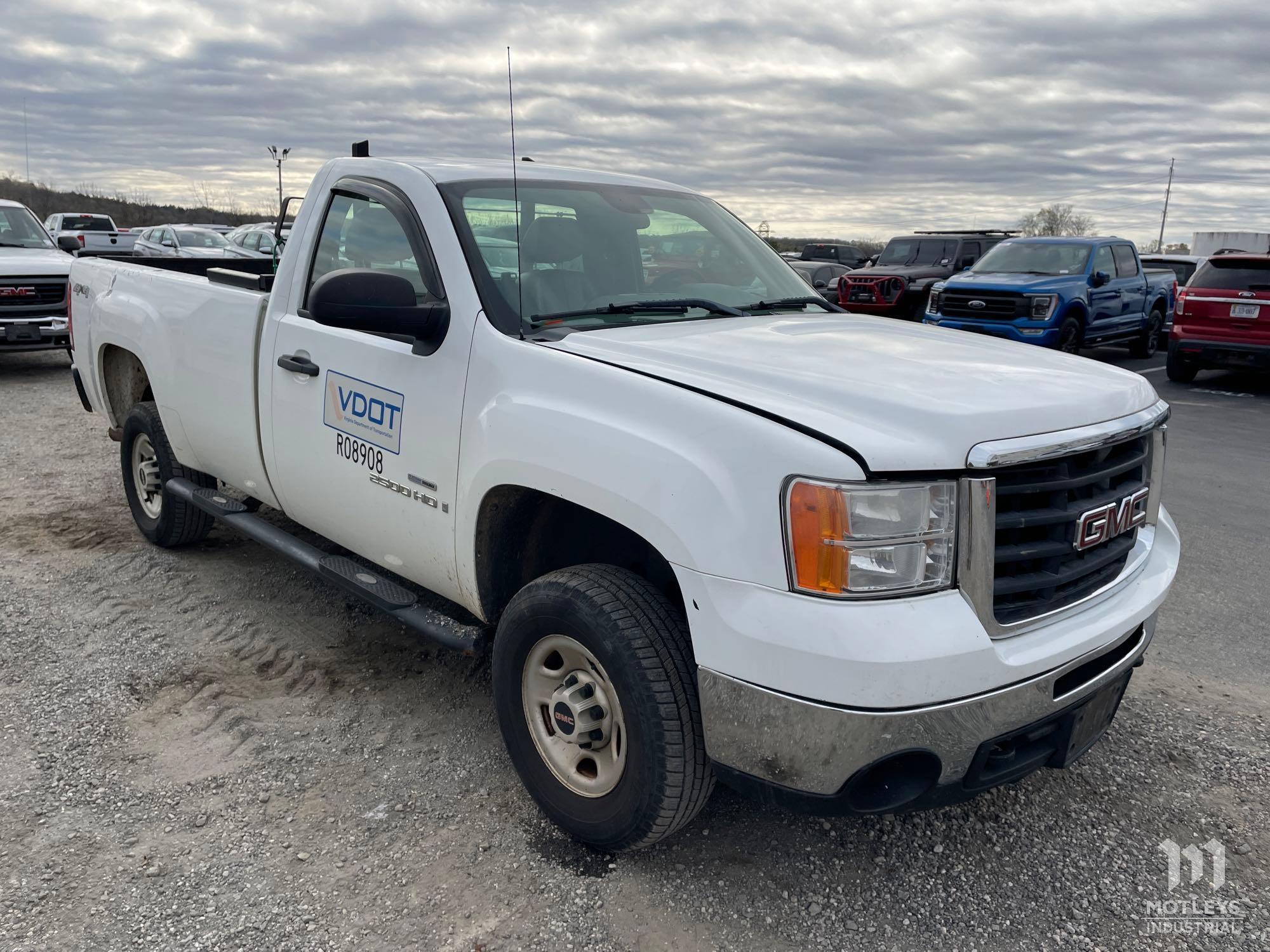 2007 GMC 2500 Pickup Truck