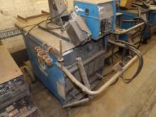 Miller Deltaweld 302 w/ Miller 24V Feeder