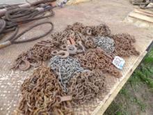 Various Sizes and Lengths of Chain