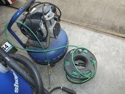 Campbell Hausfeld 6-Gallon Oil-Less Air Compressor