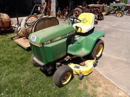 John Deere 318 Riding Mower